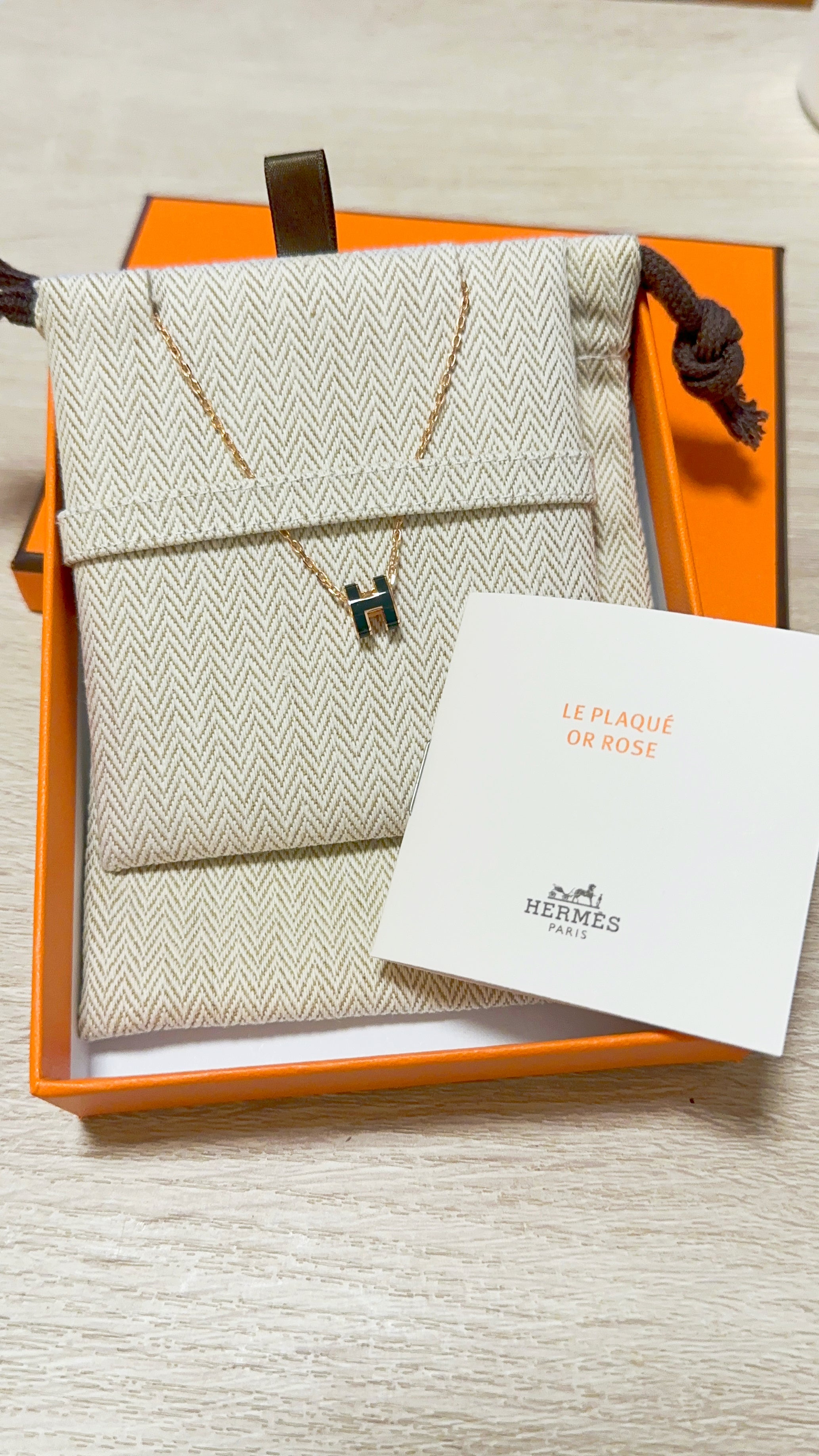 Hermes mini pop h pendent Vert Cyprus, - Luxnicy