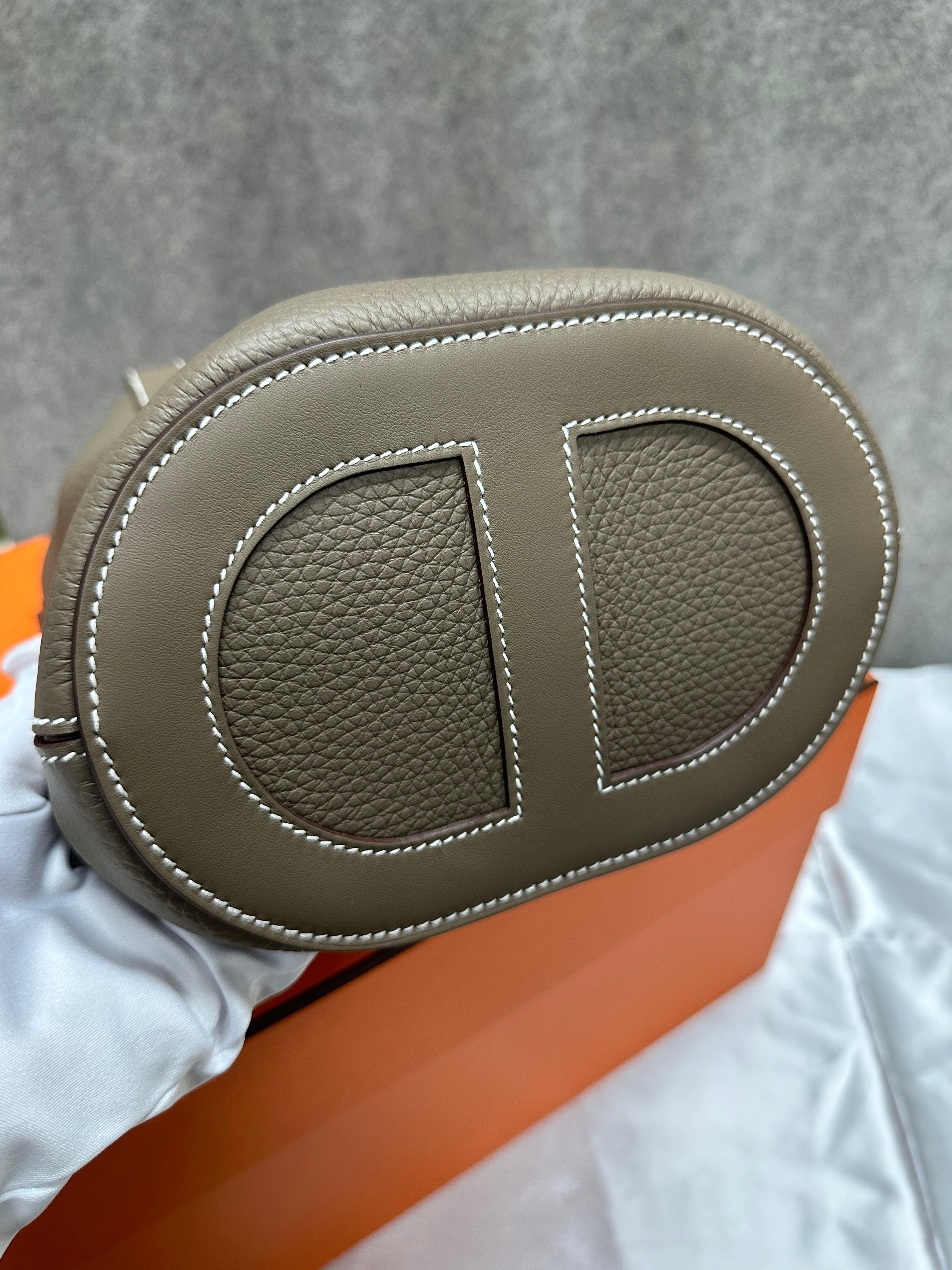Hermes In the Loop 18 Etoupe X GHW, - Luxnicy