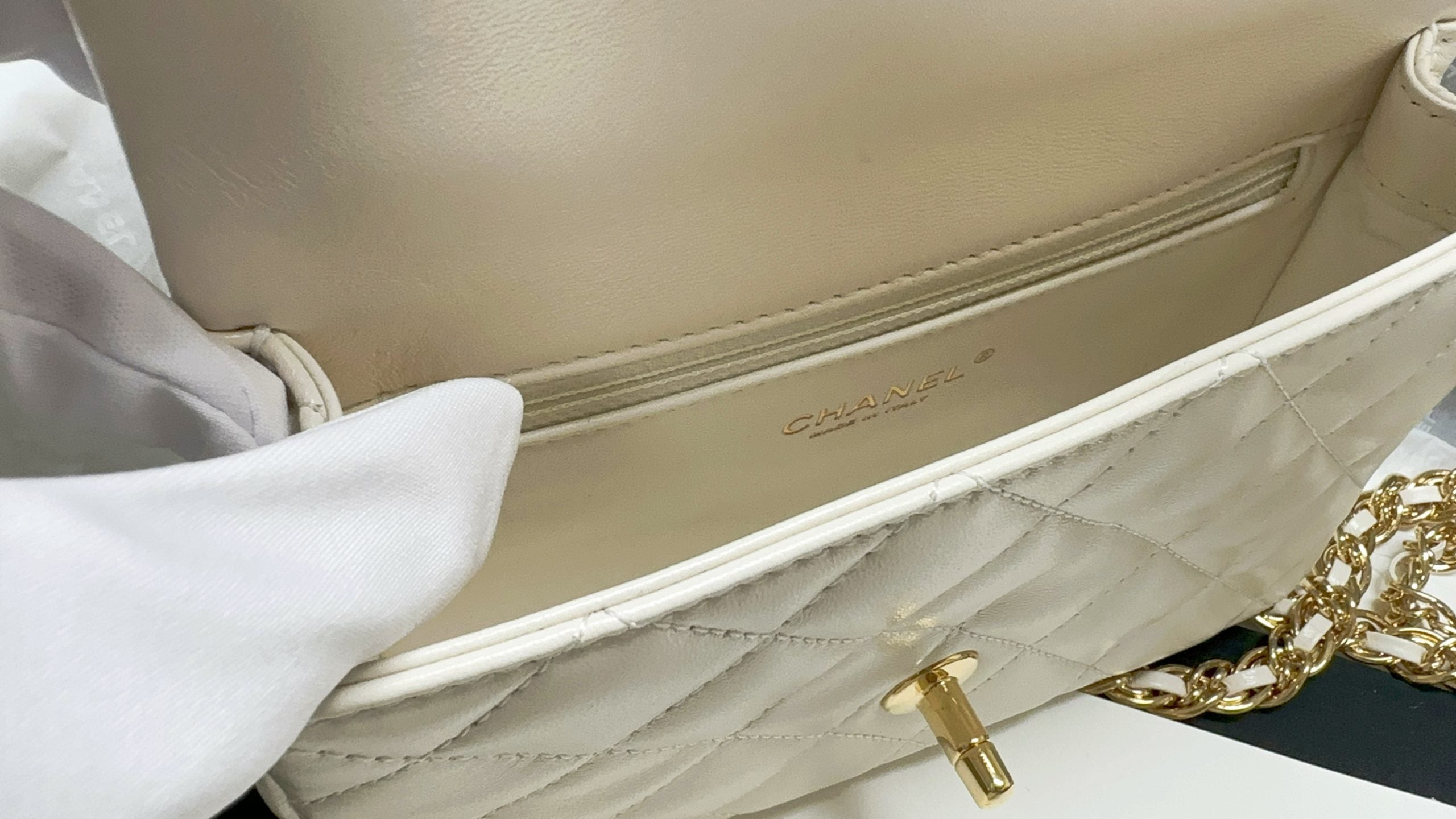 Chanel 23s Top Handle Mini Flap in White (20cm), - Luxnicy