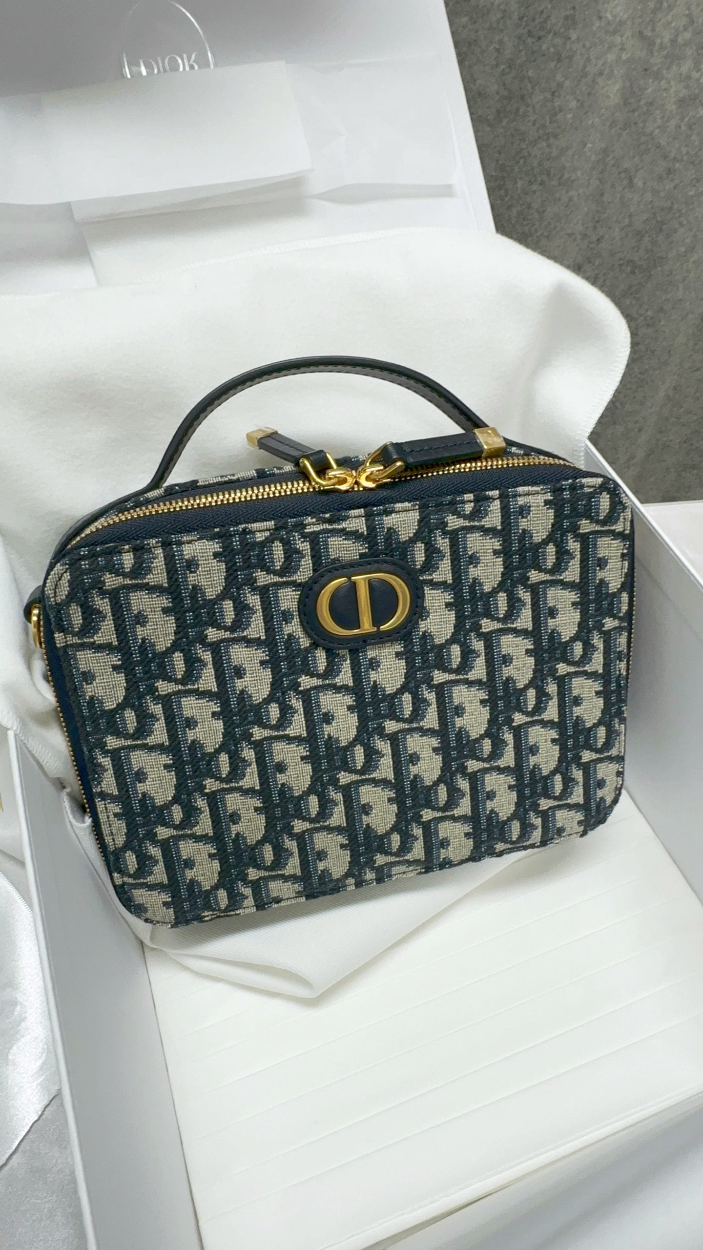 Dior 30 Montaigne Box Bag