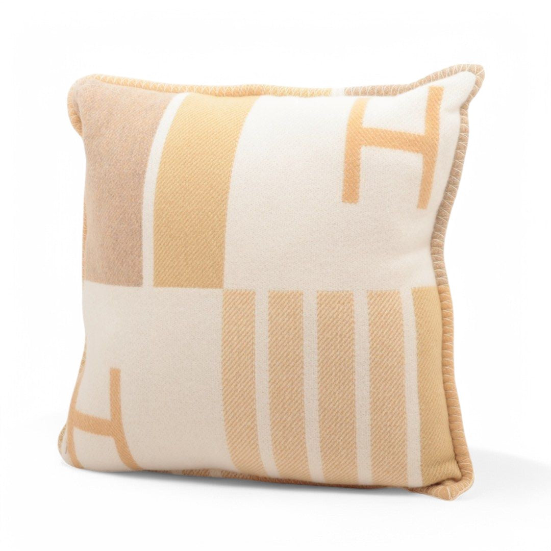 Hermes AVALONE Vibracion Cushion Wool & Cashmere Yellow Wears Lint on fabric